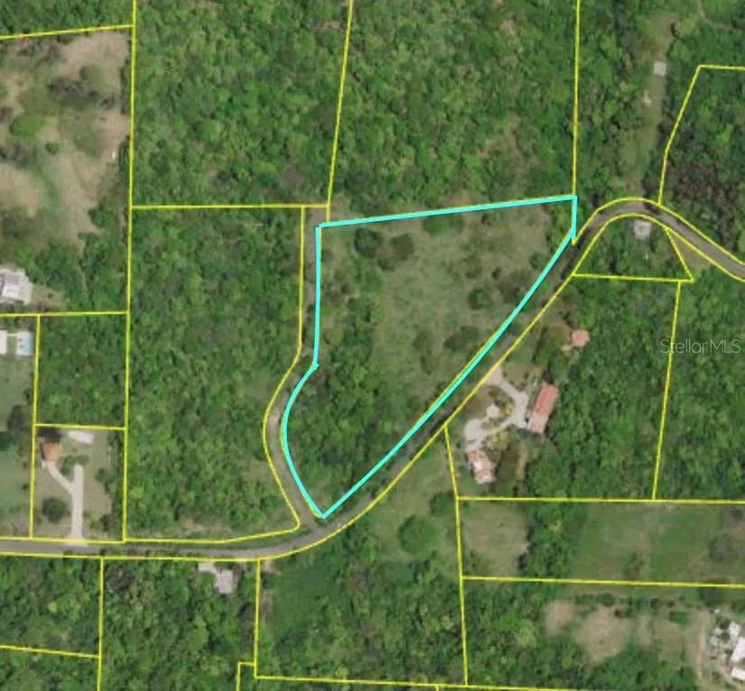 4 PR-995 Vieques, PR 00765