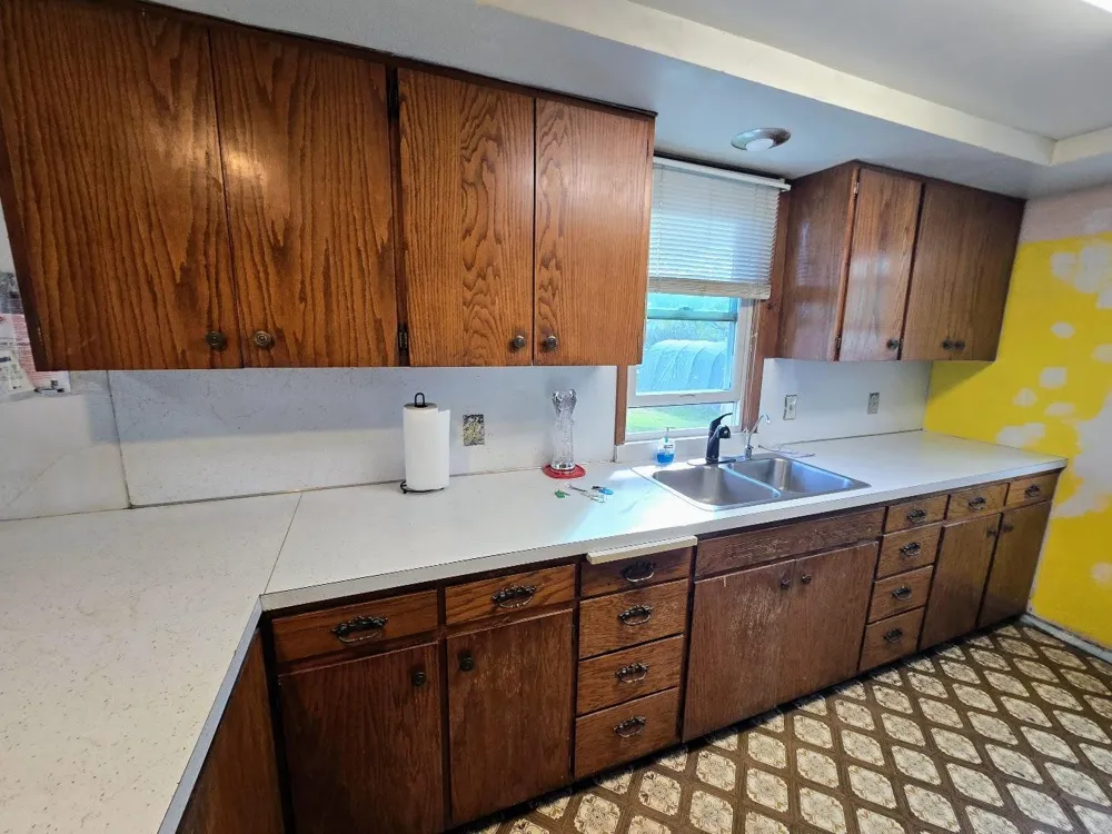 109 5th Avenue SE Pipestone, MN 56164