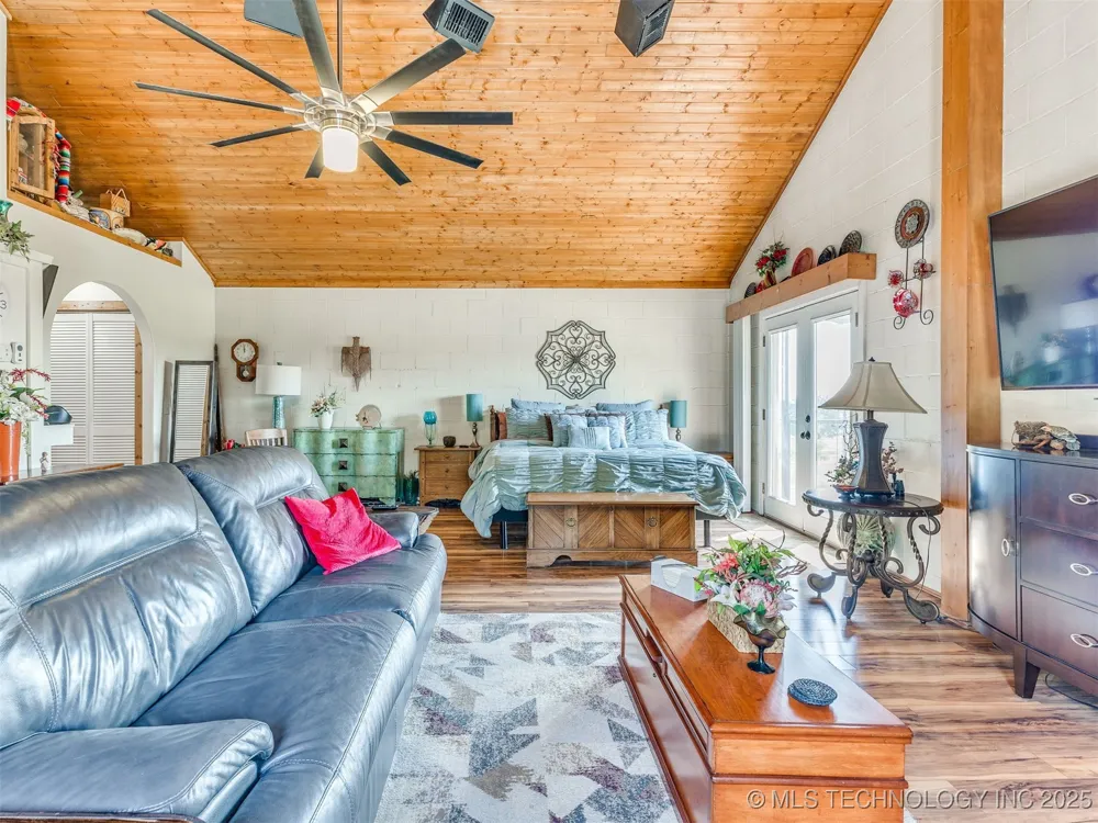 25888 E 191st Street S Haskell, OK 74436