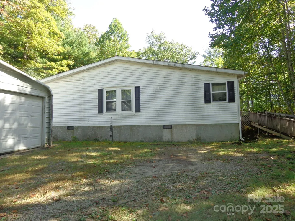 89 Blue Mountain Road Fairview, NC 28730