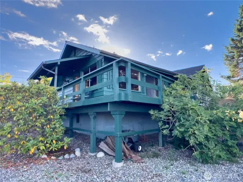 30 Maple Drive