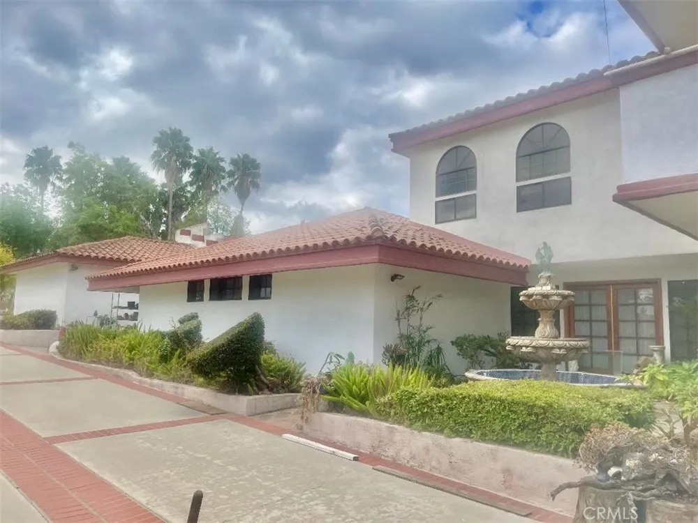 2445 Desire Rowland Heights, CA 91748