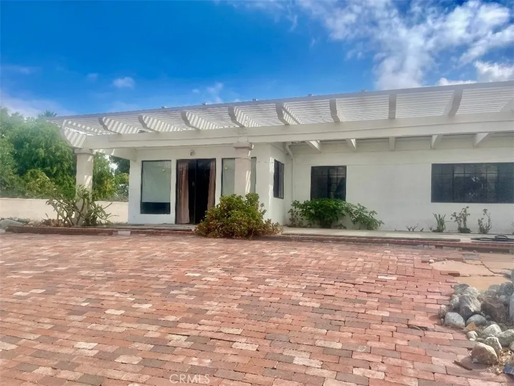 2445 Desire Rowland Heights, CA 91748