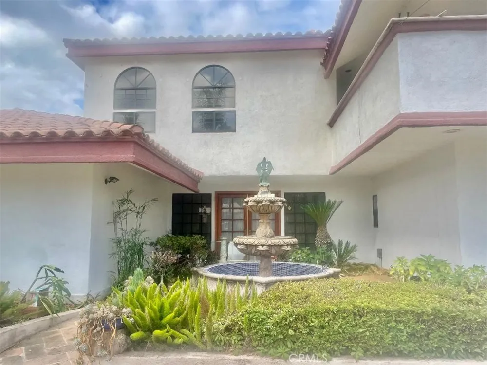 2445 Desire Rowland Heights, CA 91748