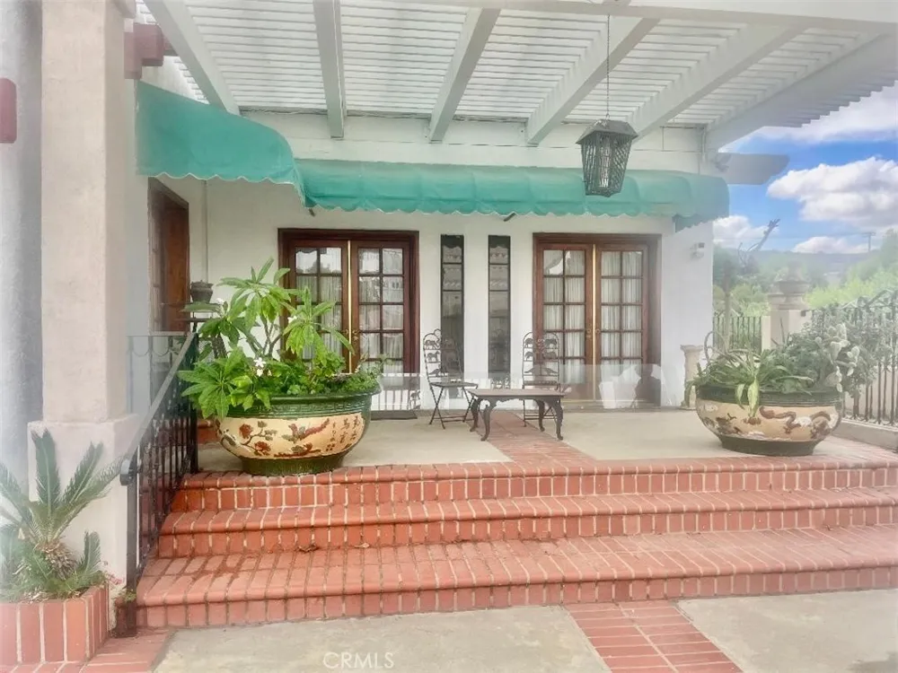 2445 Desire Rowland Heights, CA 91748