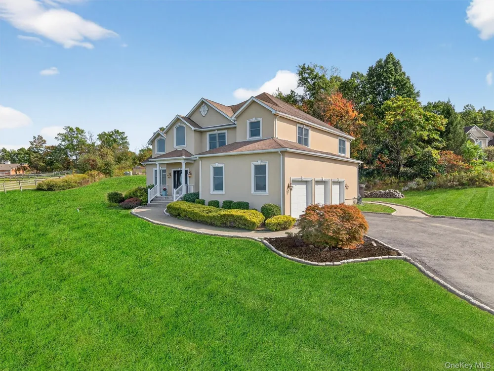 11 Dorian Way Campbell Hall, NY 10916
