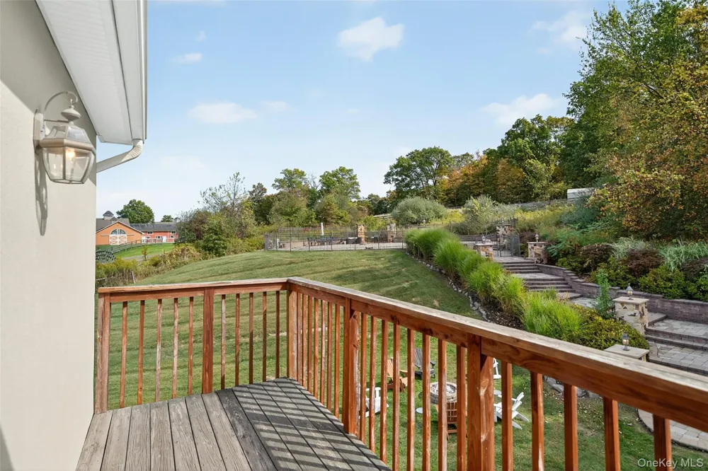 11 Dorian Way Campbell Hall, NY 10916