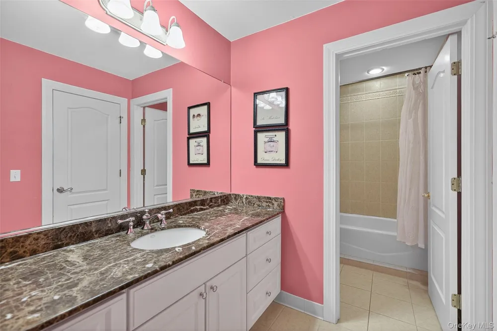 11 Dorian Way Campbell Hall, NY 10916