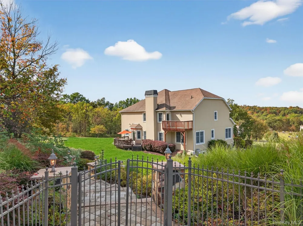 11 Dorian Way Campbell Hall, NY 10916