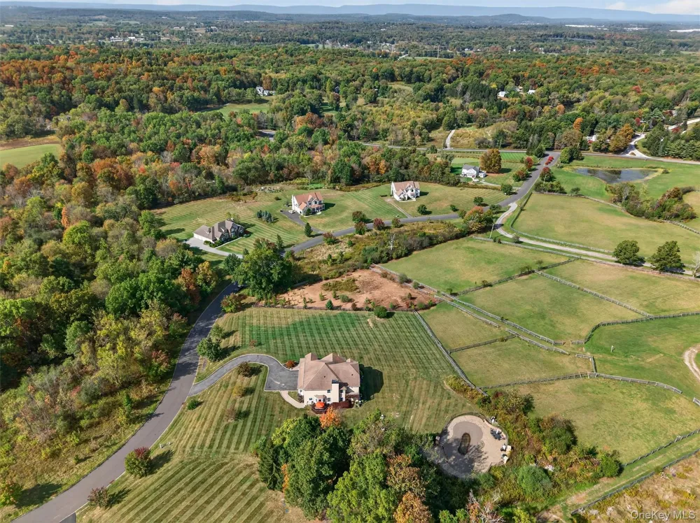 11 Dorian Way Campbell Hall, NY 10916