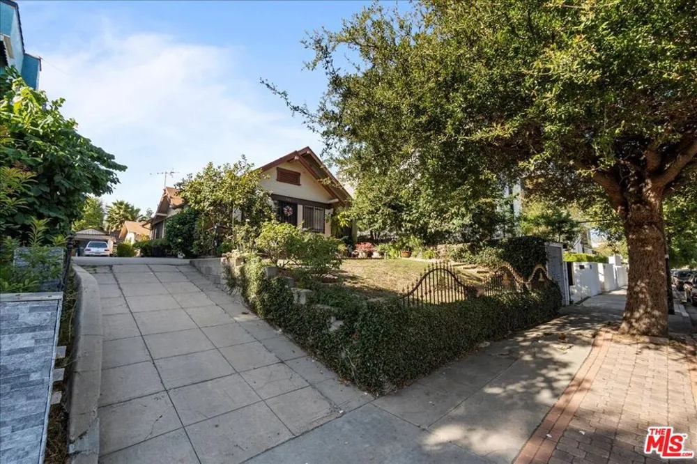 741 Harvard Boulevard Los Angeles, CA 90029