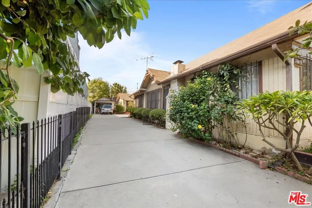 741 Harvard Boulevard Los Angeles, CA 90029