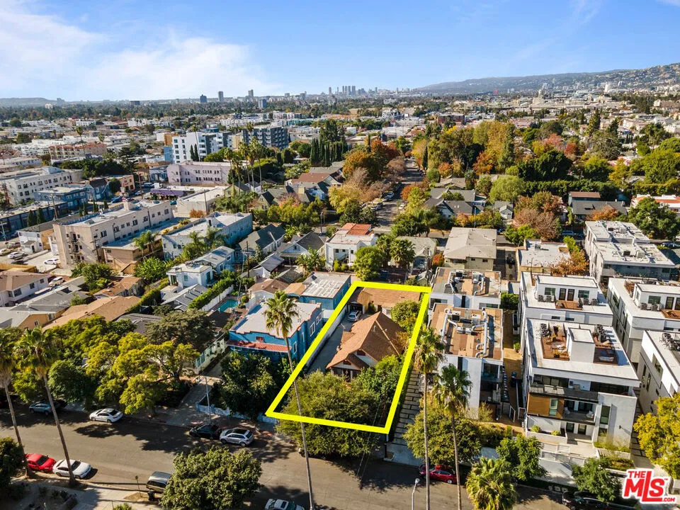 741 Harvard Boulevard Los Angeles, CA 90029