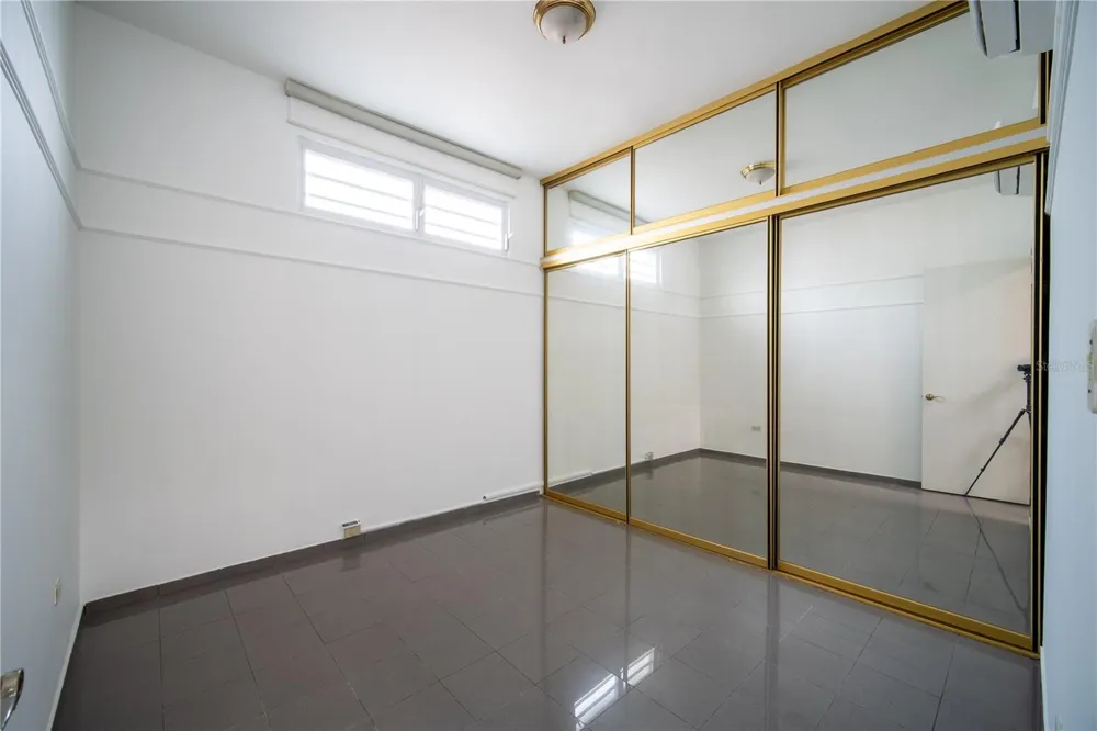 Cll 1 STREET #602 Guaynabo, PR 00969
