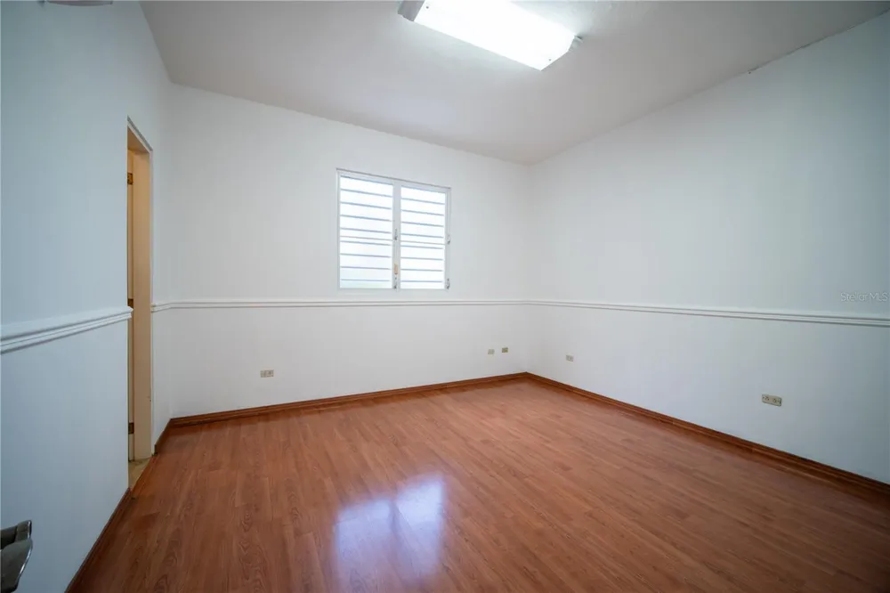 Cll 1 STREET #602 Guaynabo, PR 00969