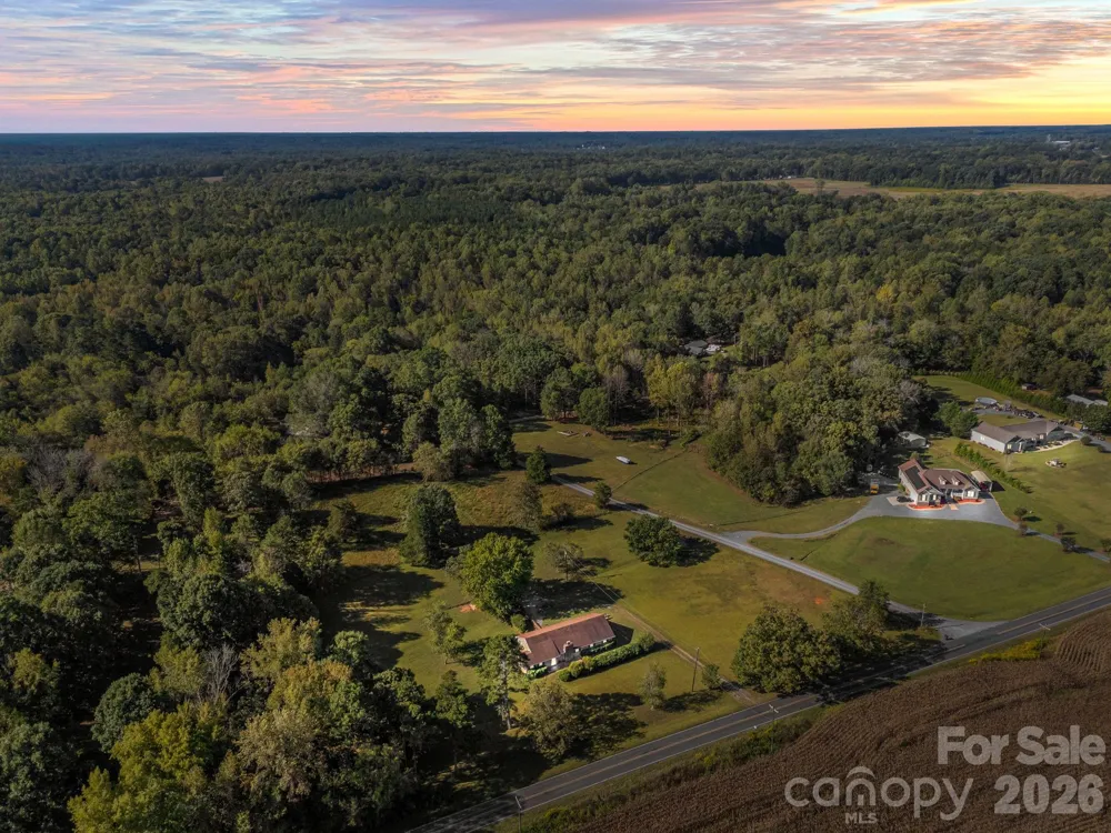 945 Alvin Hough Road Midland, NC 28107
