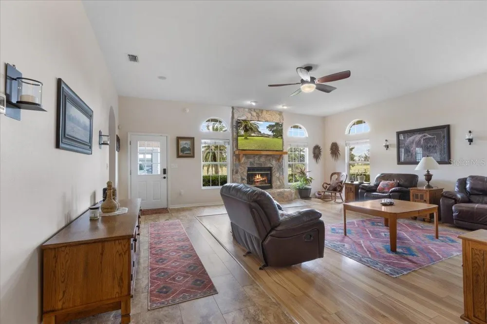 10151 NW 70TH STREET Chiefland, FL 32626