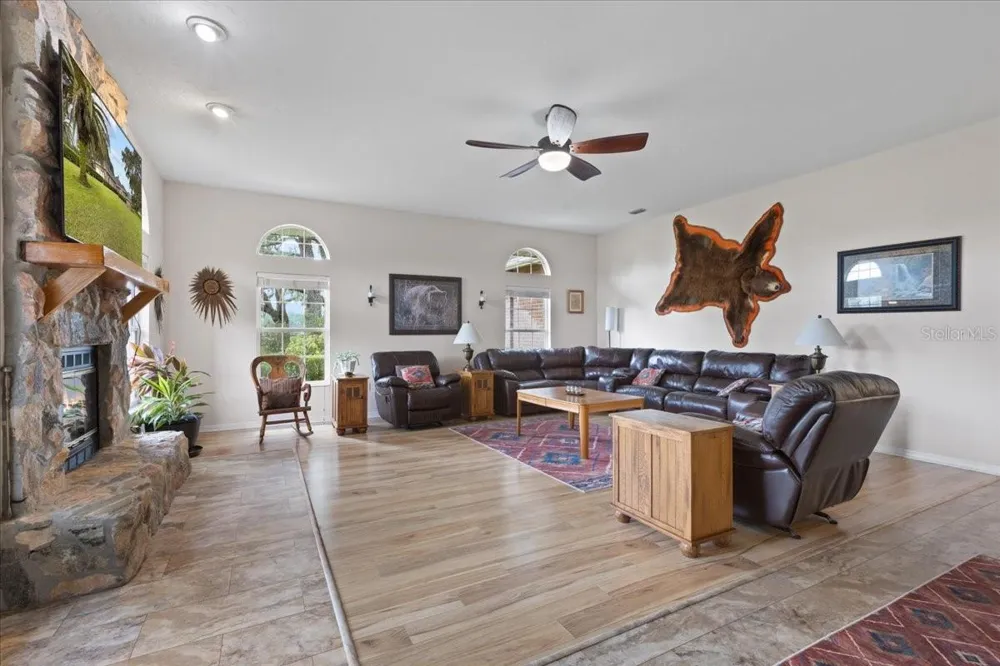 10151 NW 70TH STREET Chiefland, FL 32626
