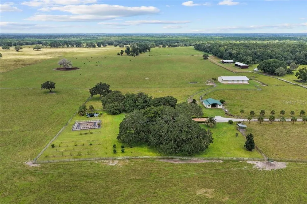 10151 NW 70TH STREET Chiefland, FL 32626