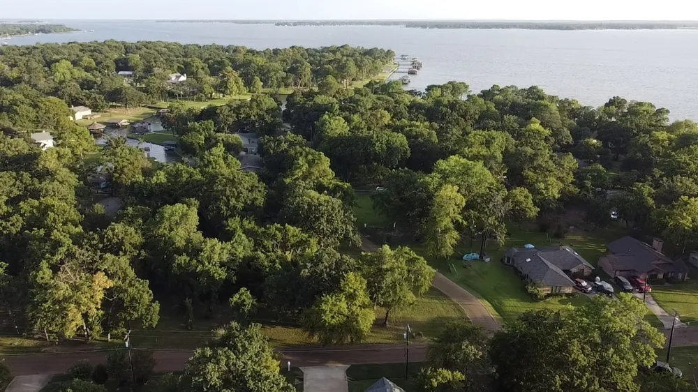 Lake Drive Enchanted Oaks, TX 75156