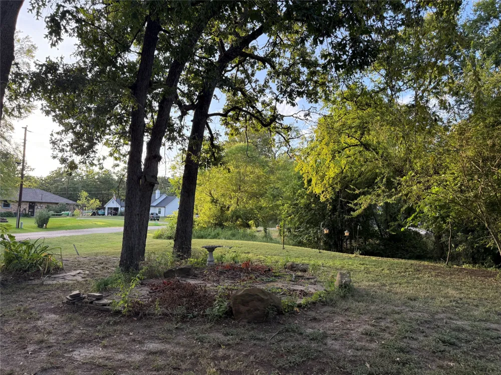 Lake Drive Enchanted Oaks, TX 75156