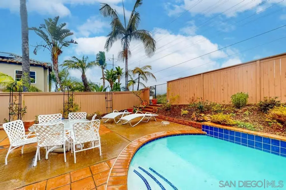863 Starflower Rd Encinitas, CA 92024