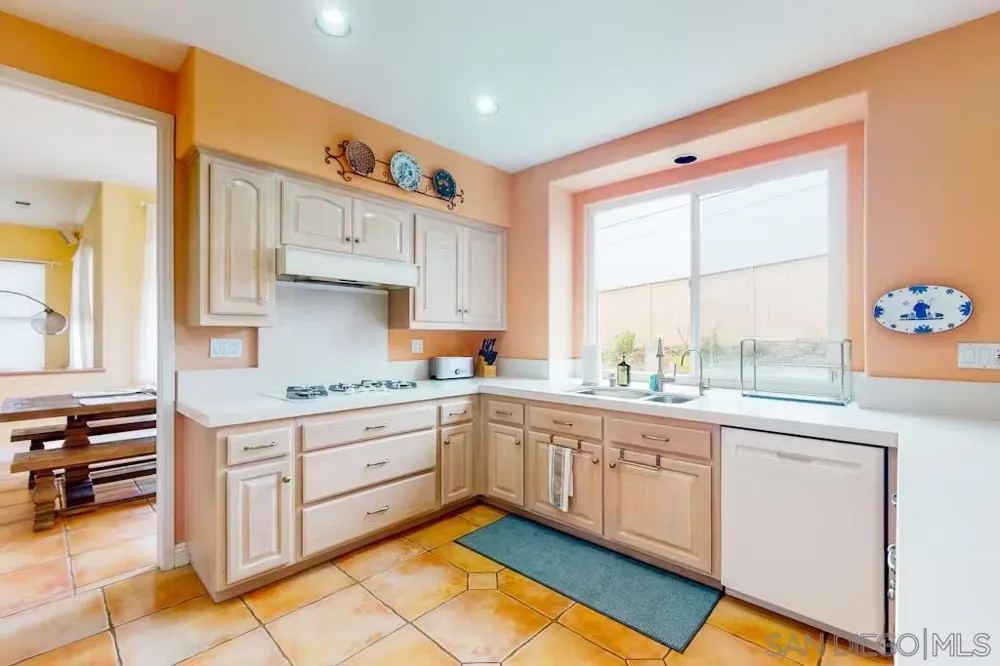 863 Starflower Rd Encinitas, CA 92024