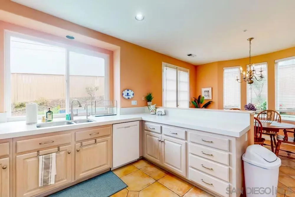 863 Starflower Rd Encinitas, CA 92024