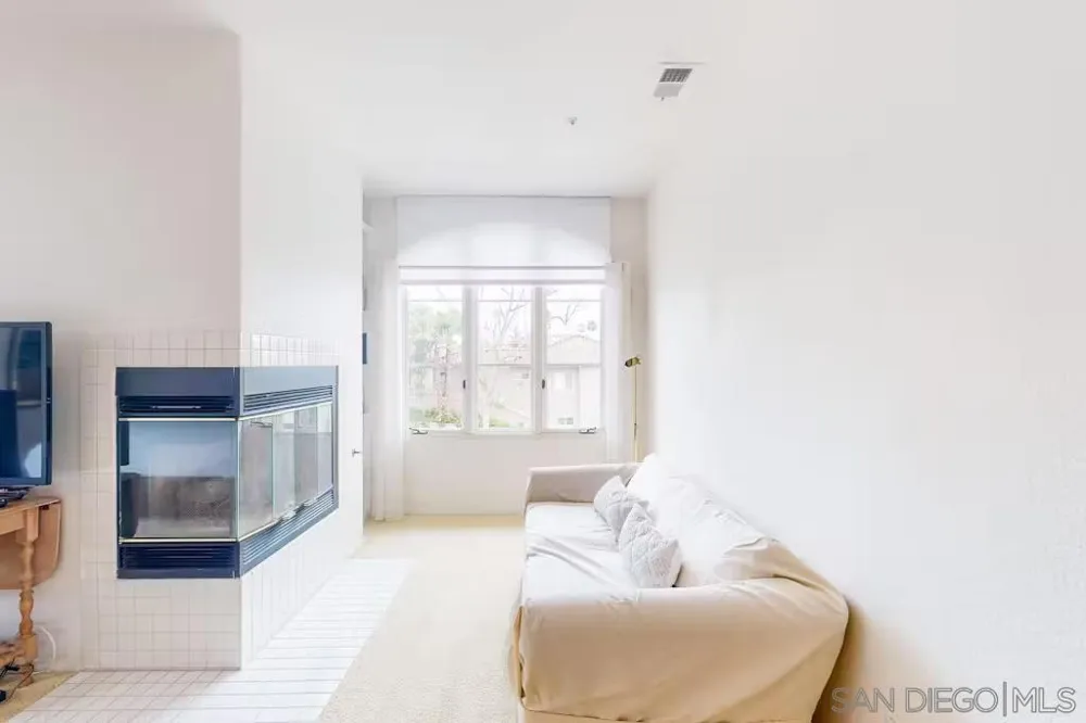 863 Starflower Rd Encinitas, CA 92024
