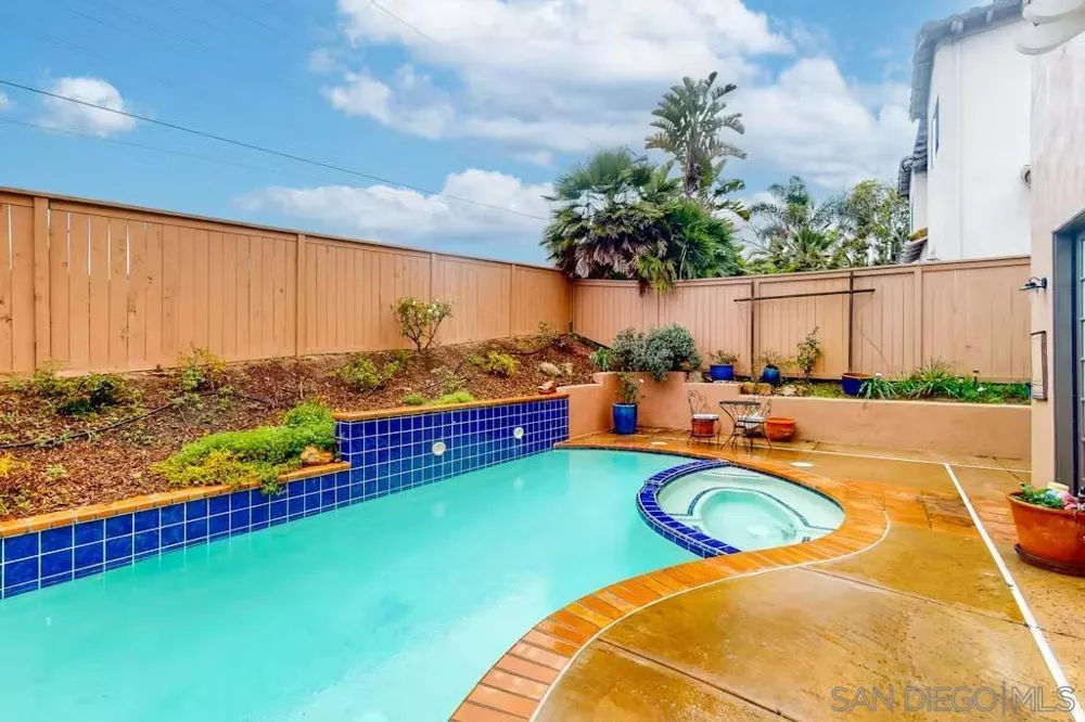 863 Starflower Rd Encinitas, CA 92024