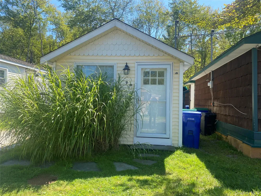 9 Cottage Lane North Salem, NY 10560