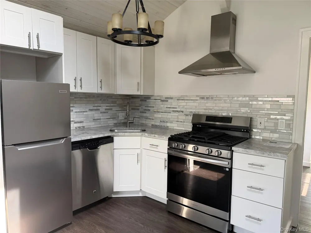 9 Cottage Lane North Salem, NY 10560