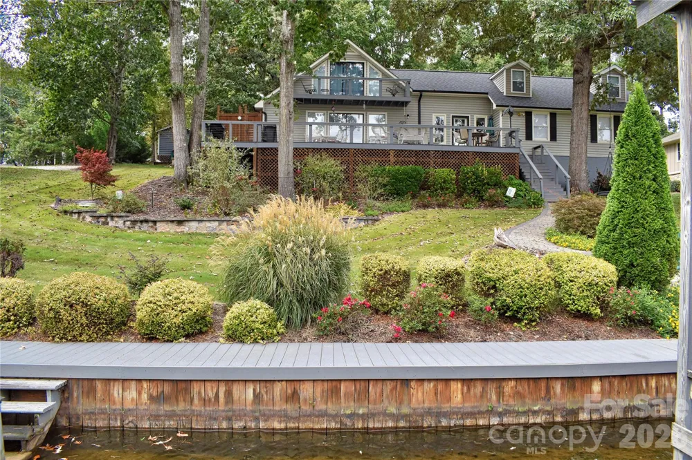 117 Sunrise Point Badin Lake, NC 28127