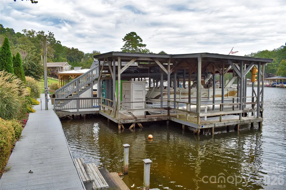 117 Sunrise Point Badin Lake, NC 28127