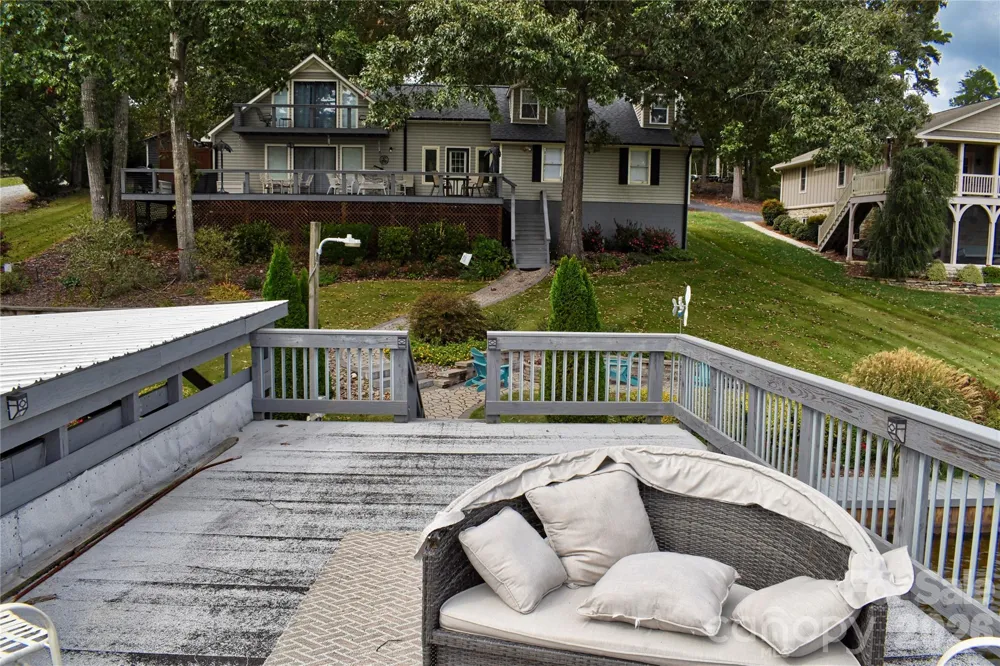 117 Sunrise Point Badin Lake, NC 28127
