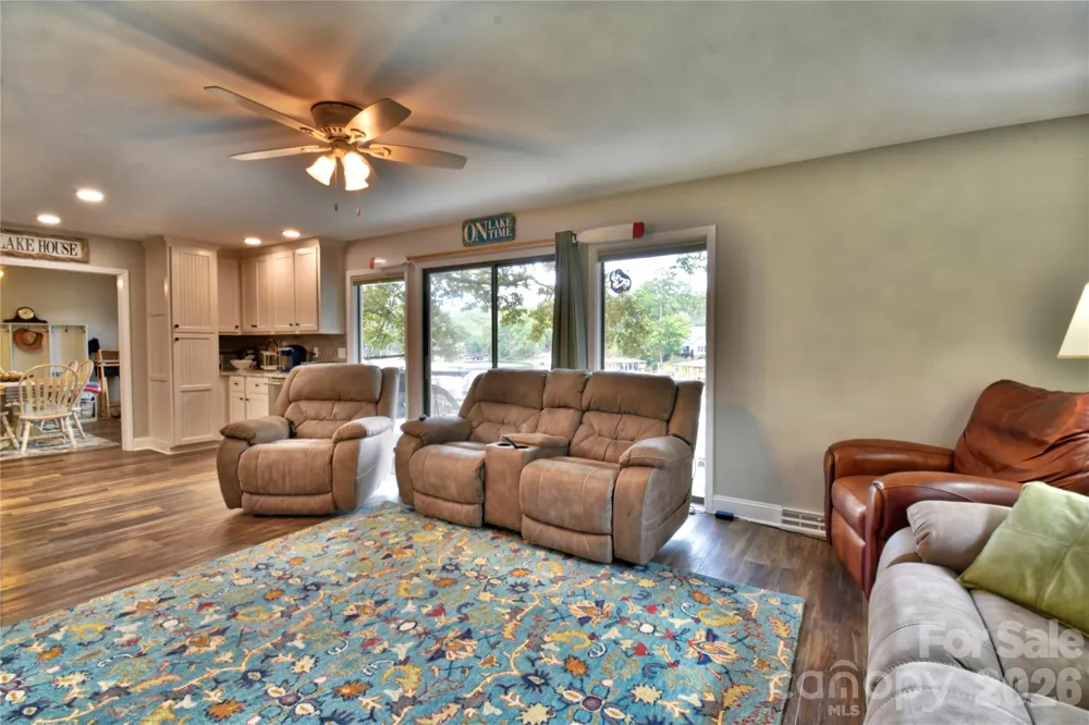 117 Sunrise Point Badin Lake, NC 28127