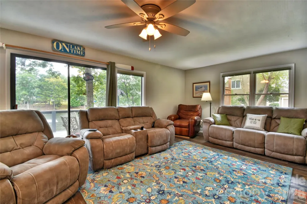 117 Sunrise Point Badin Lake, NC 28127