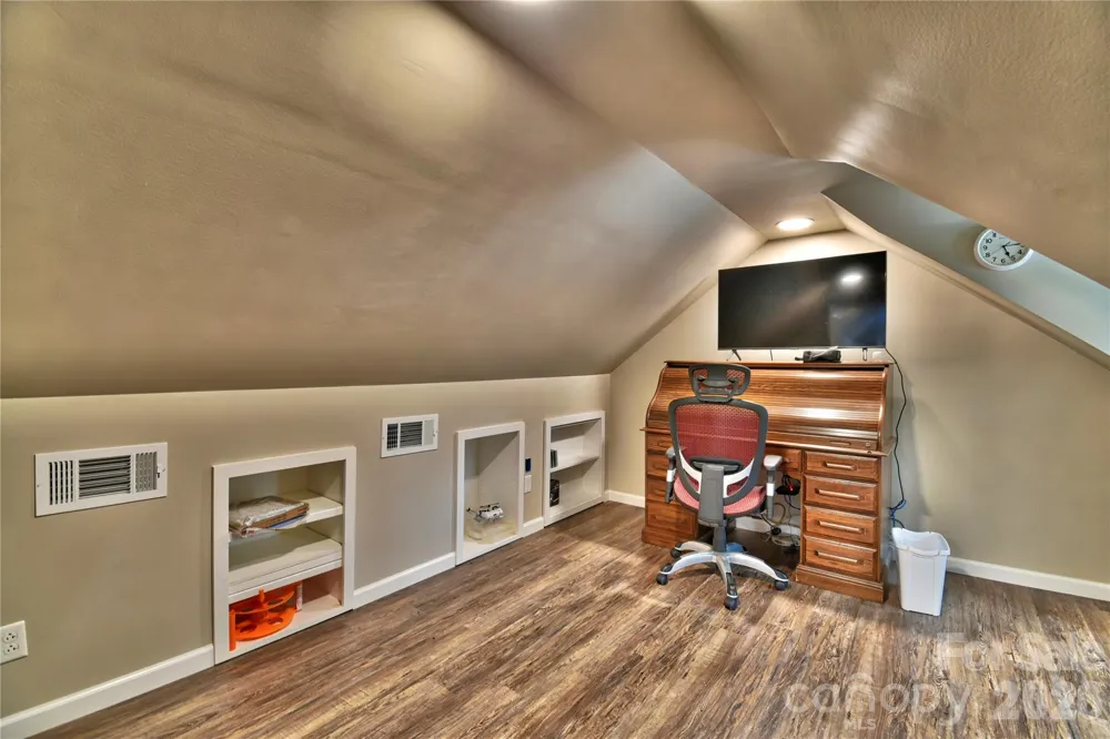 117 Sunrise Point Badin Lake, NC 28127