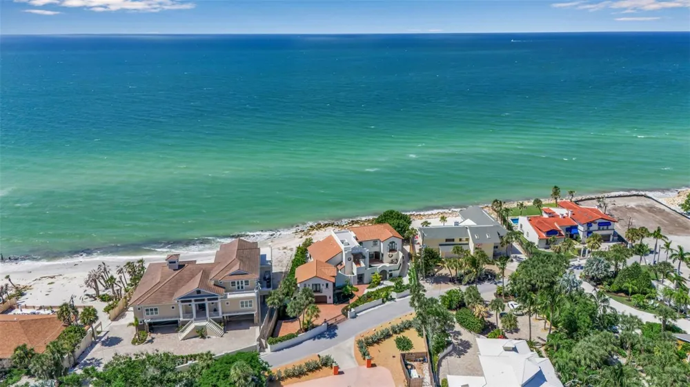121 CASEY KEY ROAD Osprey, FL 34229