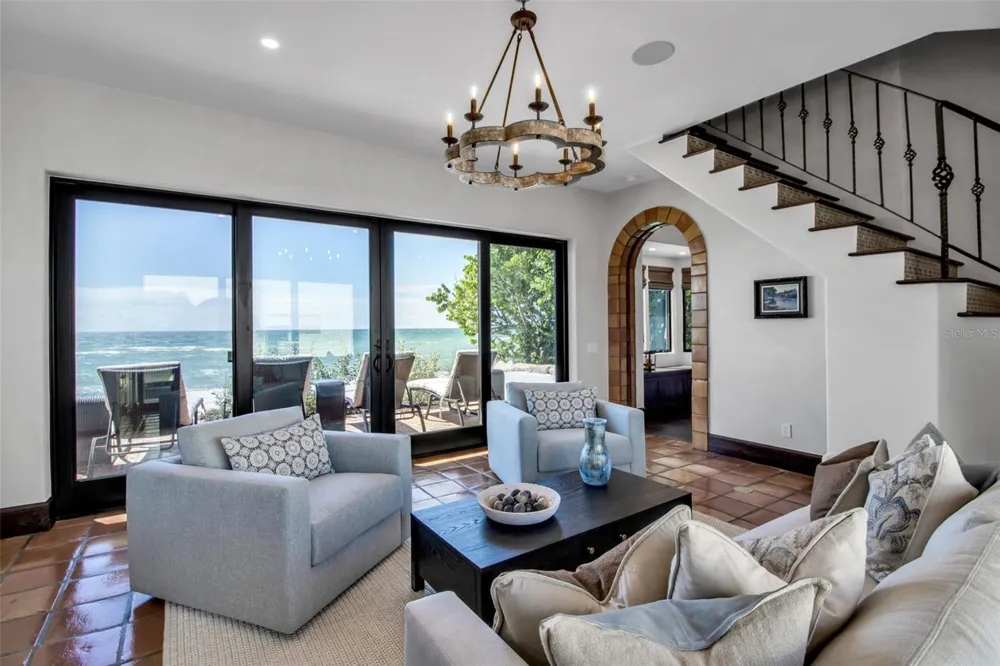 121 CASEY KEY ROAD Osprey, FL 34229