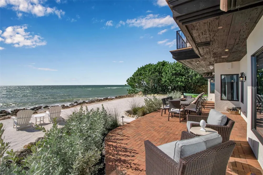 121 CASEY KEY ROAD Osprey, FL 34229