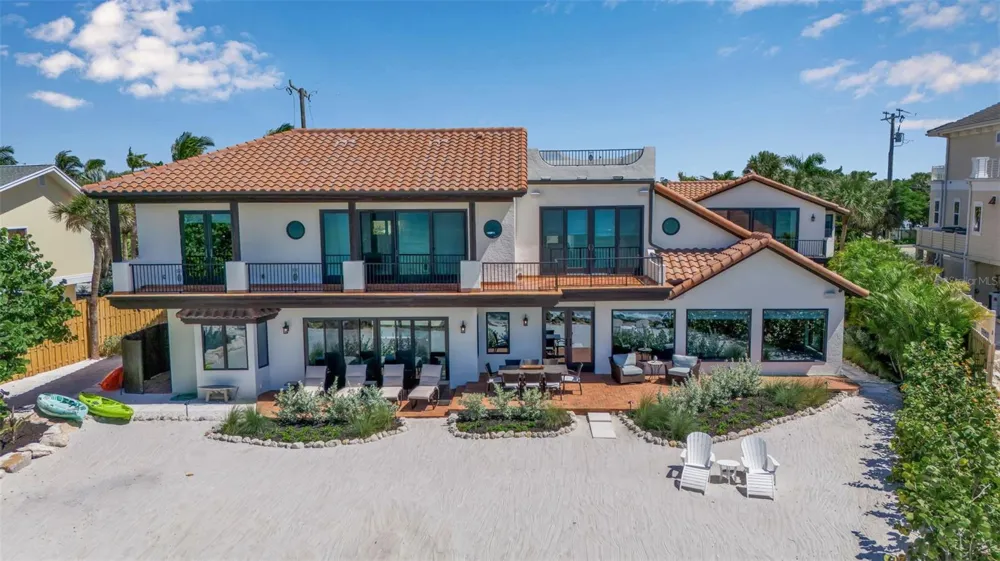 121 CASEY KEY ROAD Osprey, FL 34229