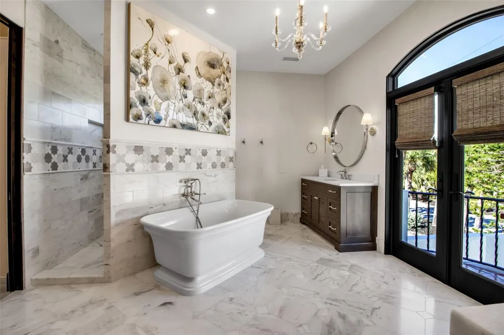 121 CASEY KEY ROAD Osprey, FL 34229