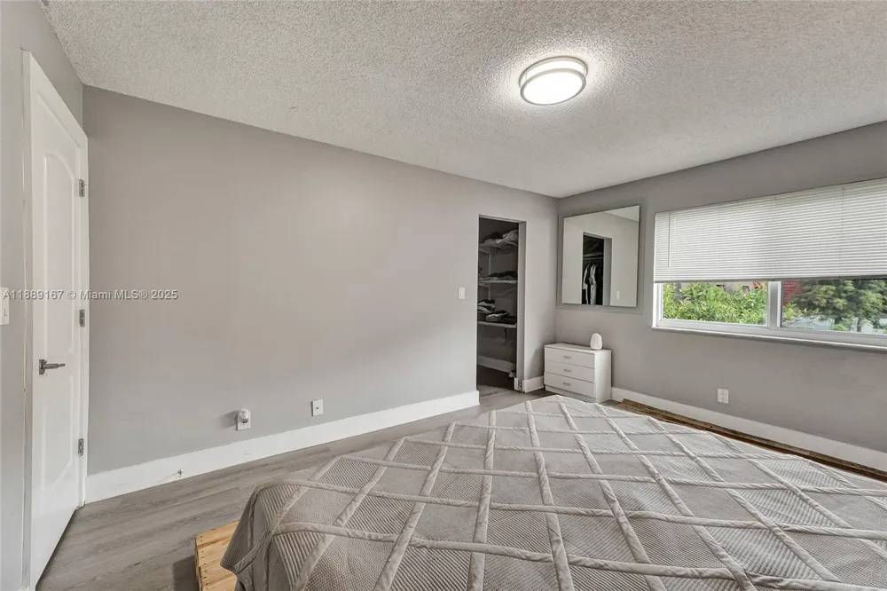 2218 NW 59th Way #63-B Lauderhill, FL 33313