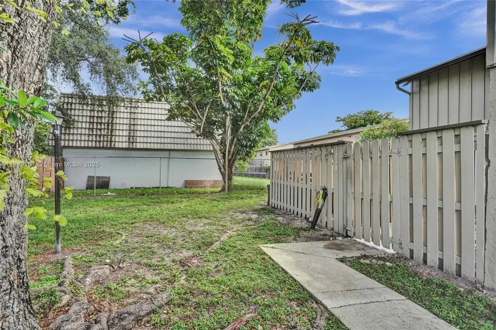 2218 NW 59th Way #63-B Lauderhill, FL 33313