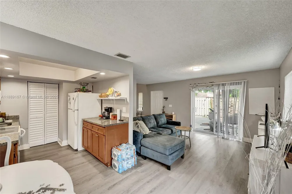 2218 NW 59th Way #63-B Lauderhill, FL 33313