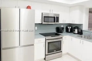 255 Central Blvd Miami, FL 33144