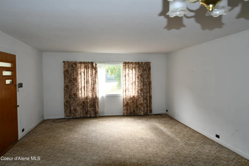 514 Main Street Wardner, ID 83837