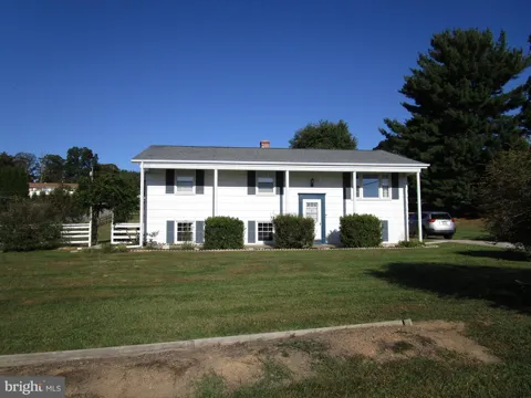 1504 SEMINOLE LANE
