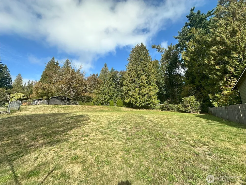 10419 46th Place SE Lake Stevens, WA 98258